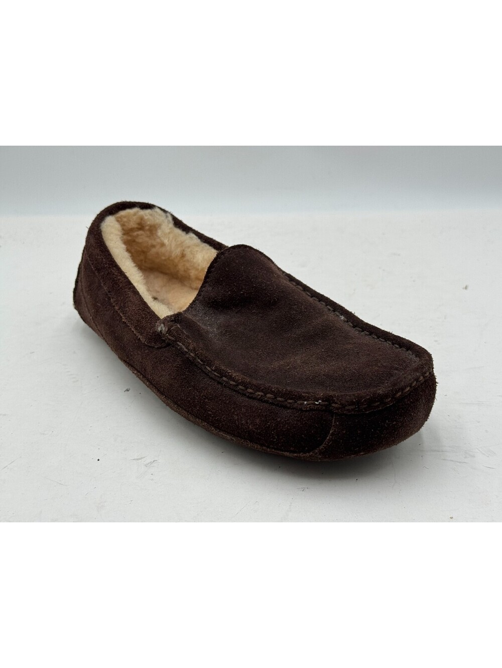 UGG Ascot Men's Slippers 10 Brown Suede Sheepskin Moc Toe Slip On Shoes 5396